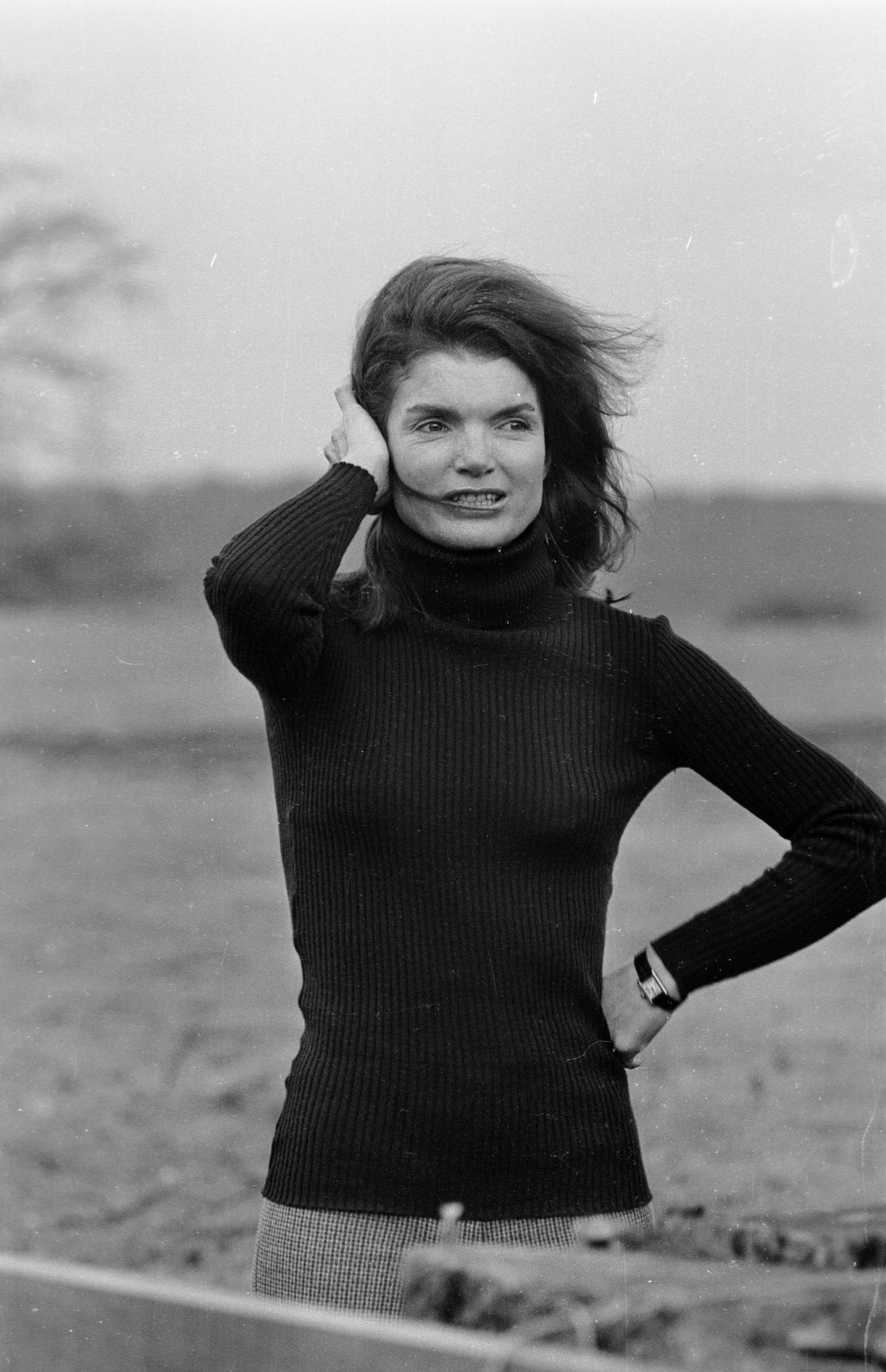 Jackie O' wearing the Cartier Tank