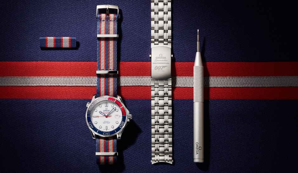THE COMMANDER'S WATCH