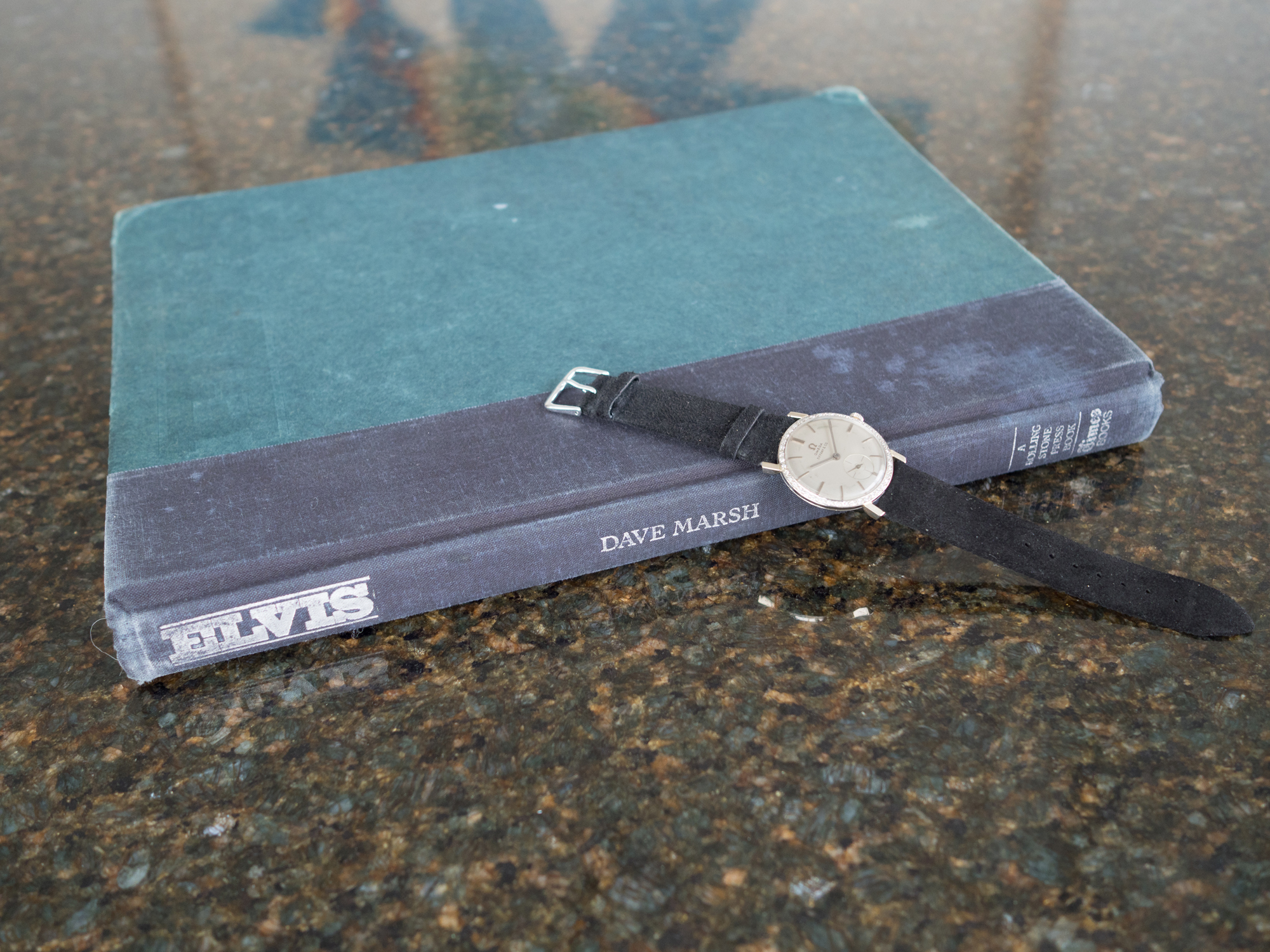 Elvis Presley Omega 6 (with Book).jpg
