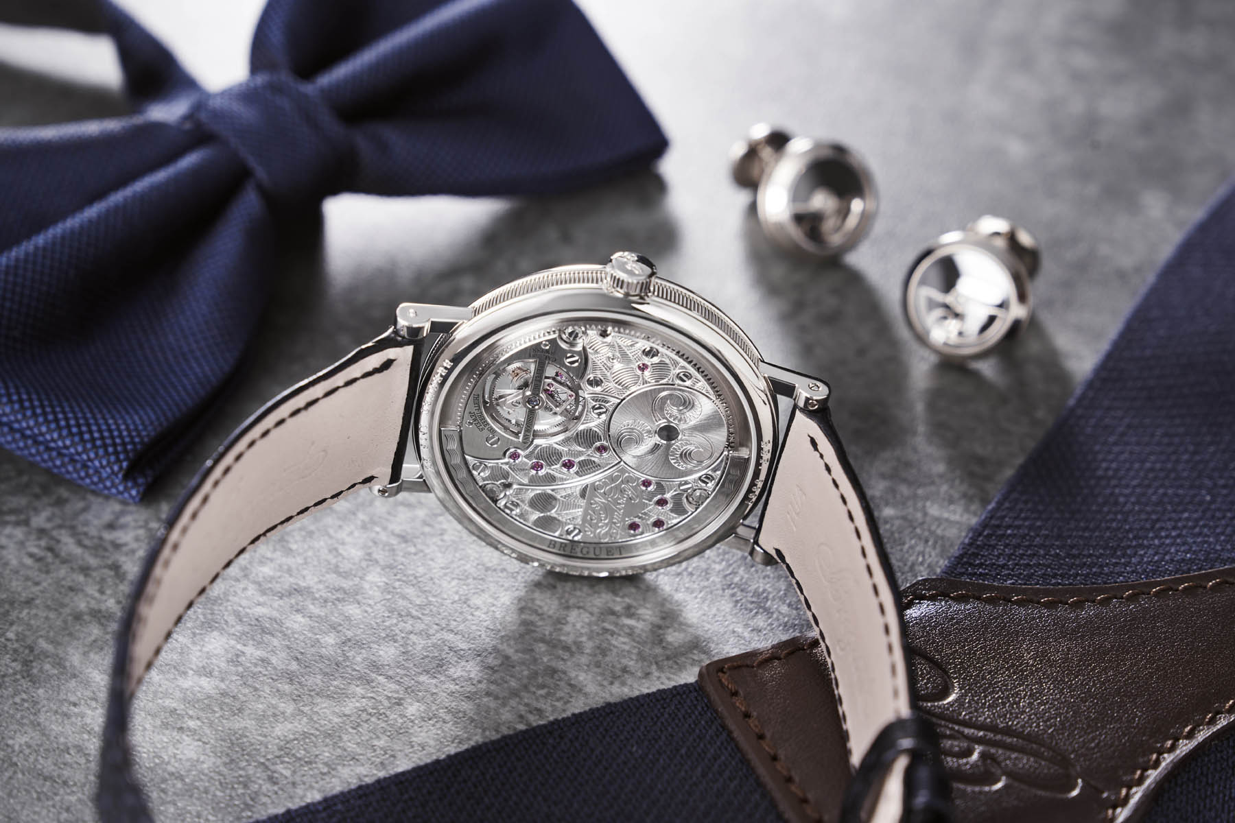 Breguet Classique Tourbillon Extra-Plat 5367 (3).jpg