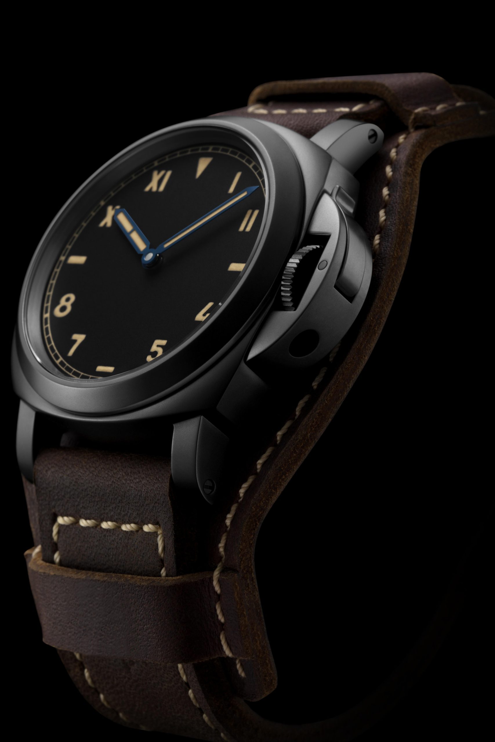 Luminor California 8 Days DLC (44mm) - PAM 779 (2).jpg