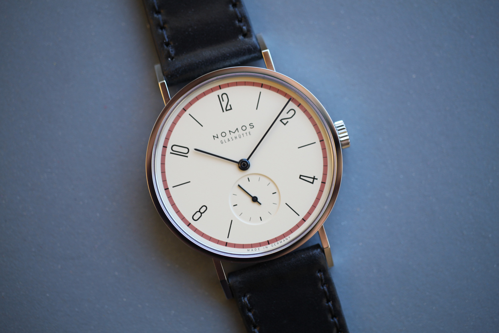 Nomos Tangente “A Century of Bauhaus” with red accents, 35 mm