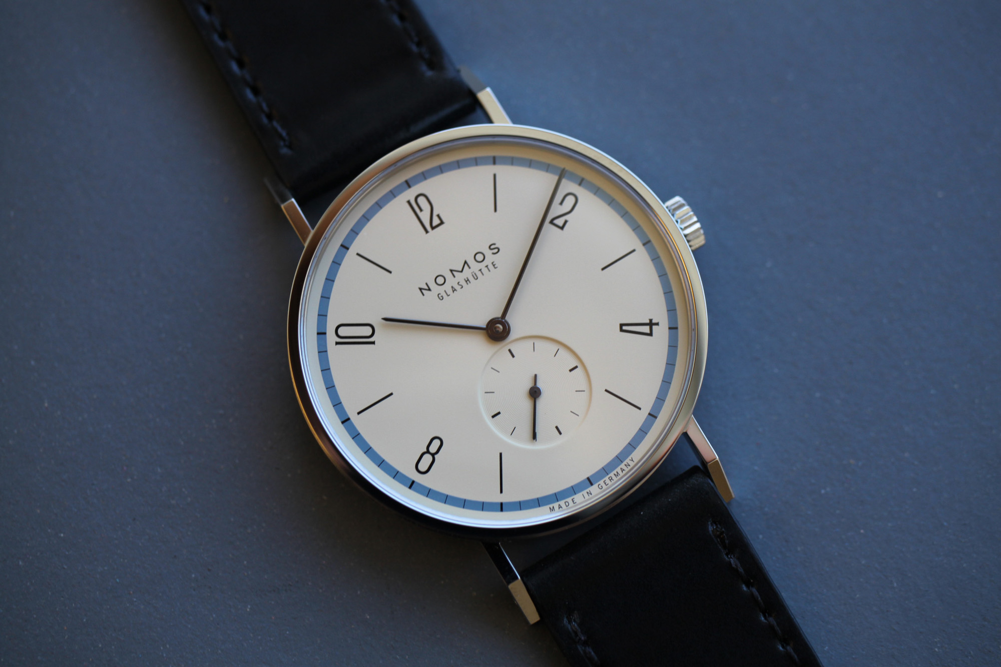 Nomos Tangente “A Century of Bauhaus” with blue accents, 38 mm