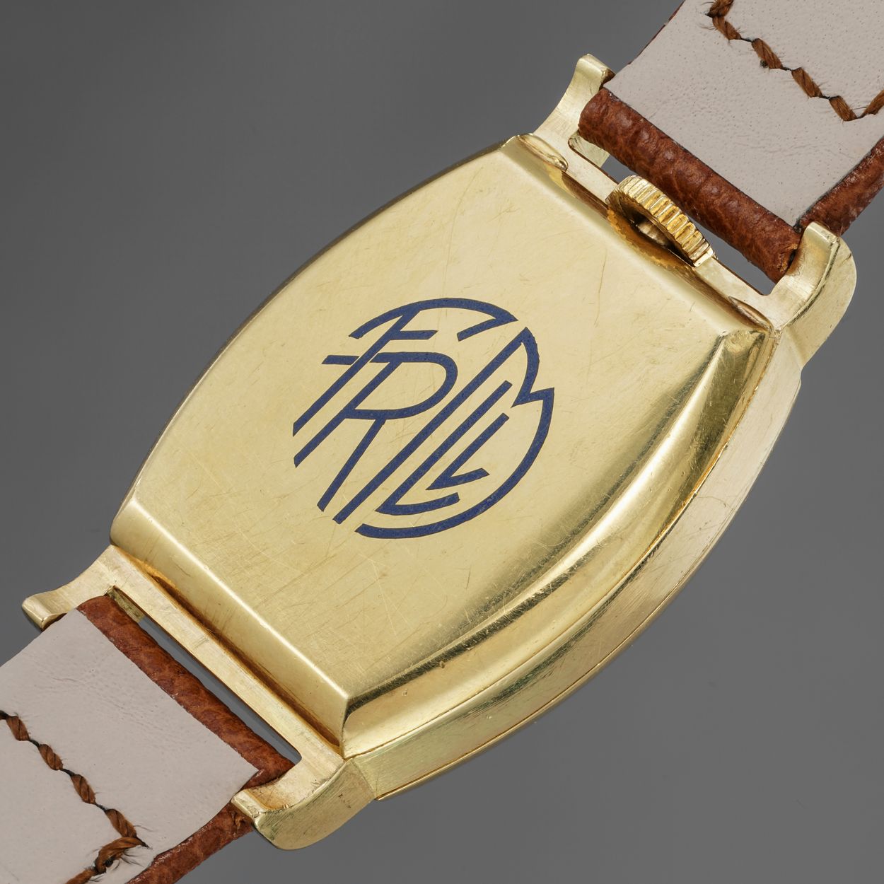 CASEBACK.jpeg