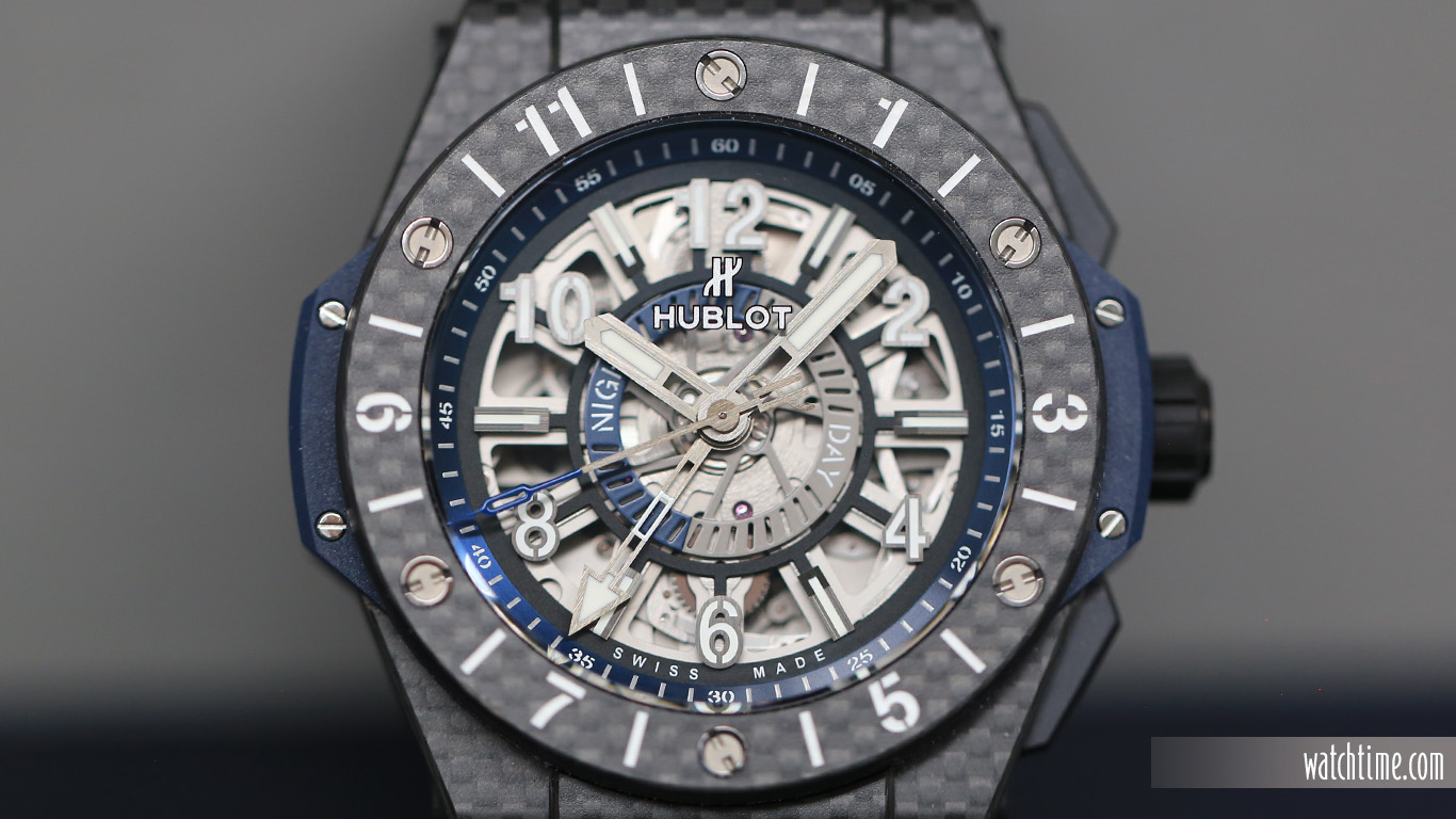 Hublot_Big_Bang_GMT_Carbon_Dial_NY_2019.jpg