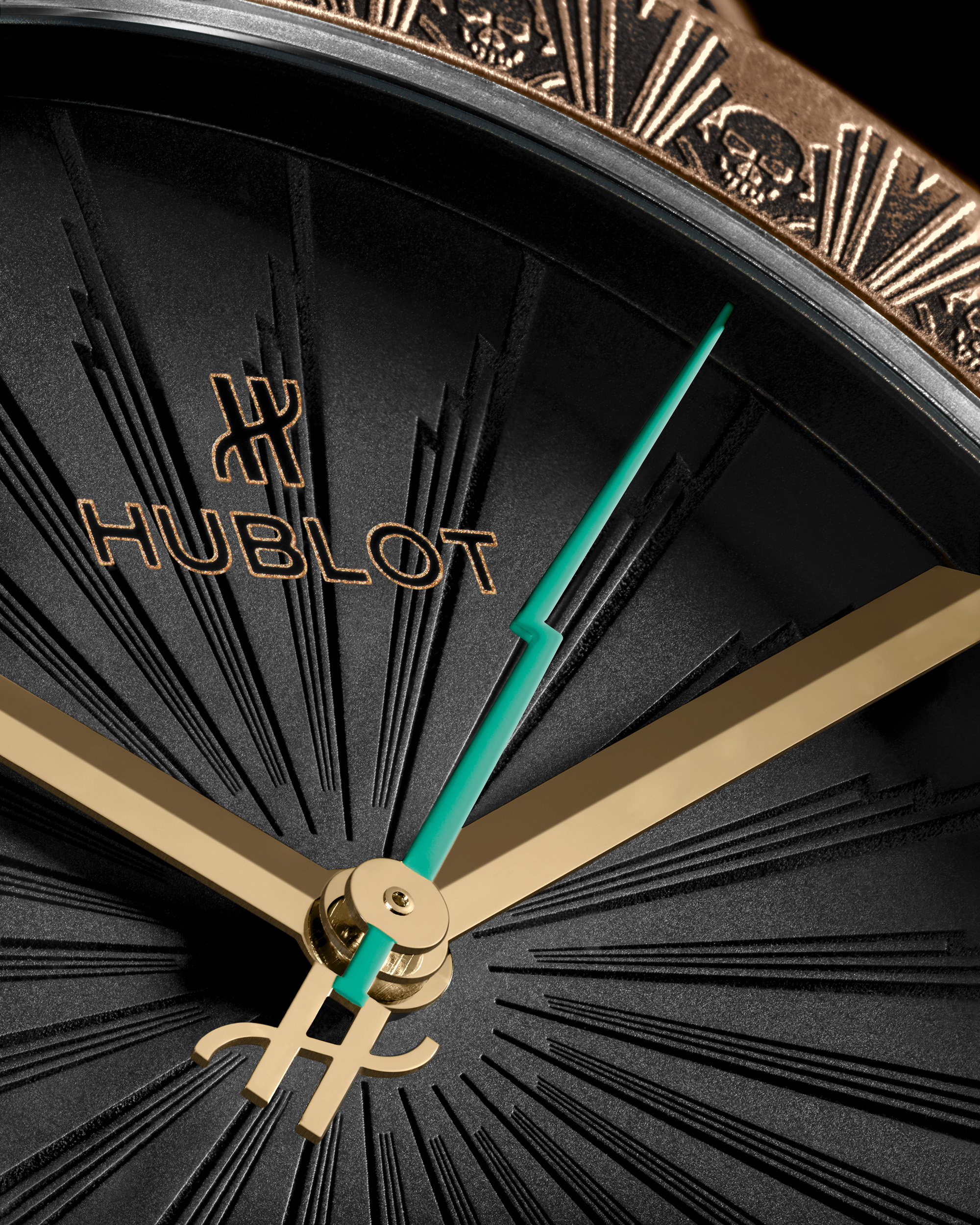 Hublot Classic Fusion Wild Customs Bronze 511.BZ.1110.VR.PIC19-CU-HR-B.jpg