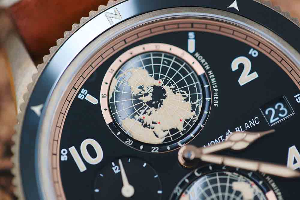 The slightly domed globes add depth to the dial. The continents are textured and covered with Super-LumiNova.