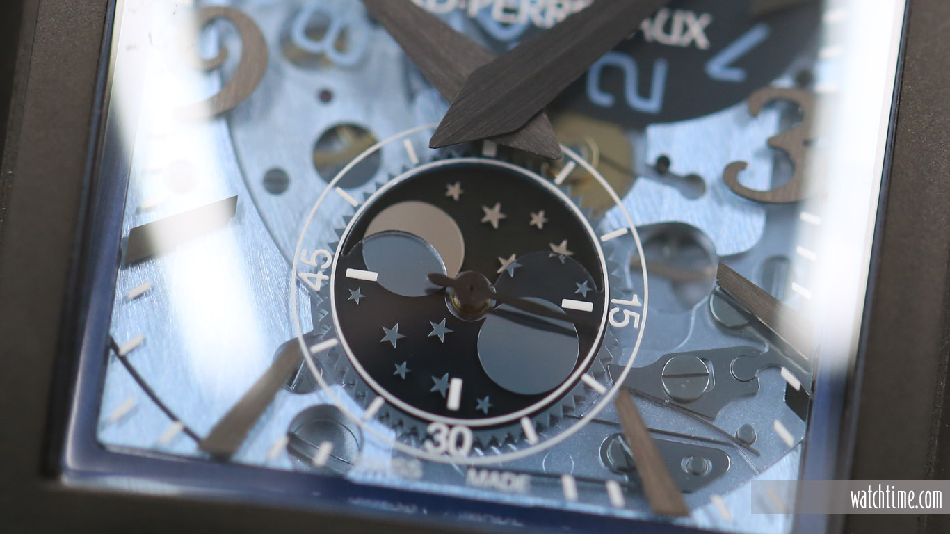 Girard_Perregaux_Vintage_Earth_to_Sky_Moonphase_2019.jpg