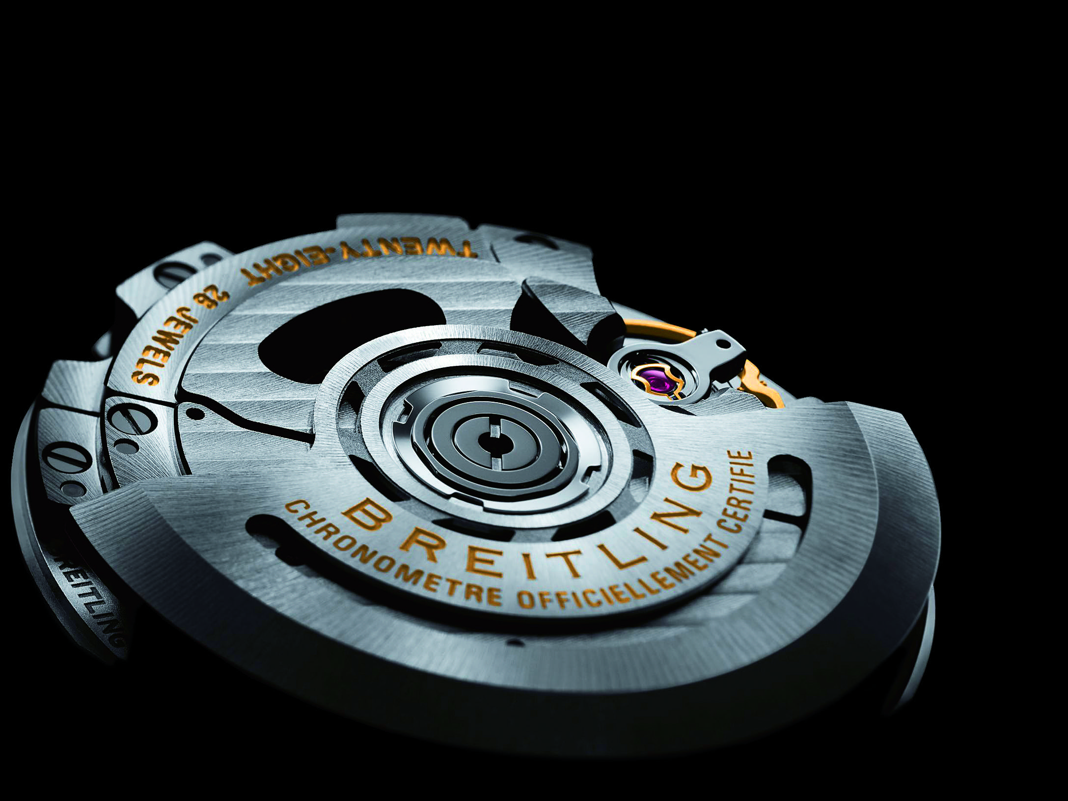 The Tudor-based B20 movement has a very balanced rate and a power reserve of 70 hours.