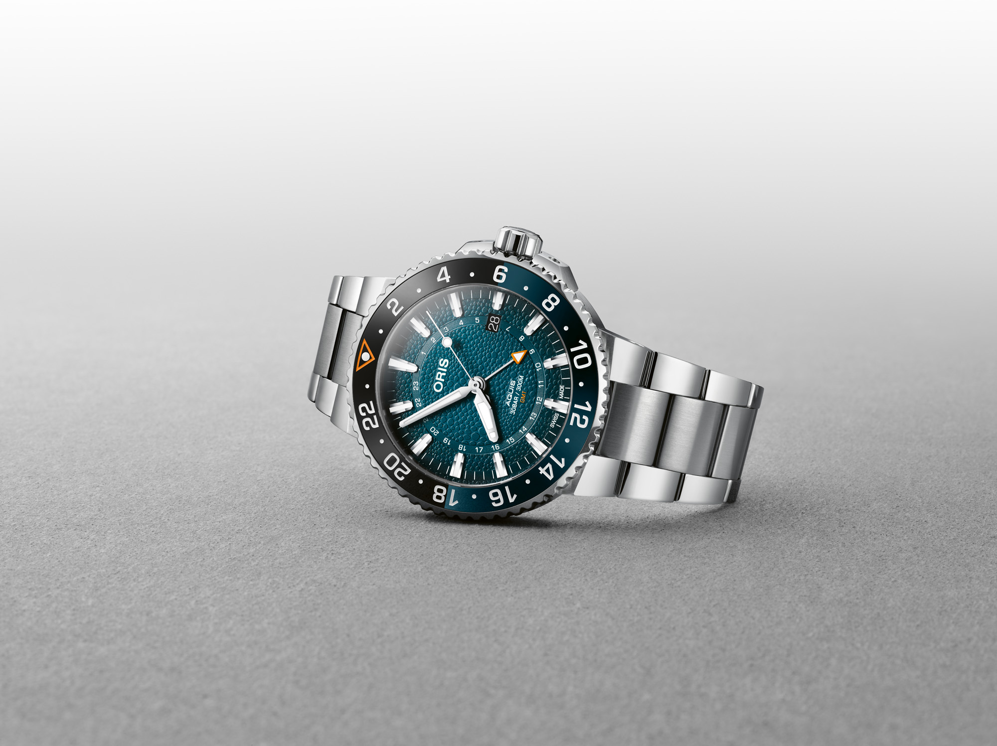 01 798 7754 4175-Set - Oris Whale Shark Limited Edition_Original_12909.jpg