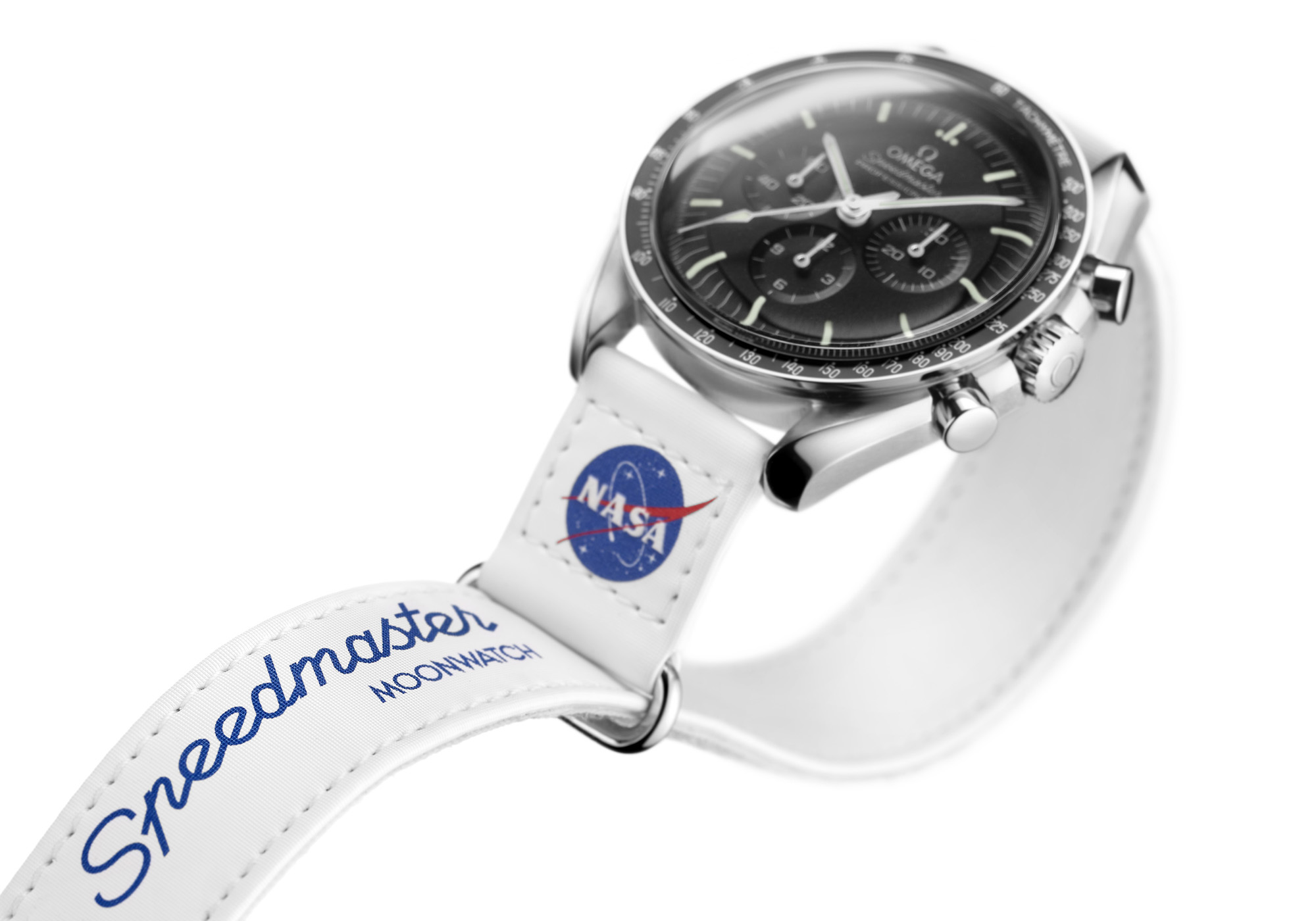 OMEGA_032CWZ016041_close-up.jpg