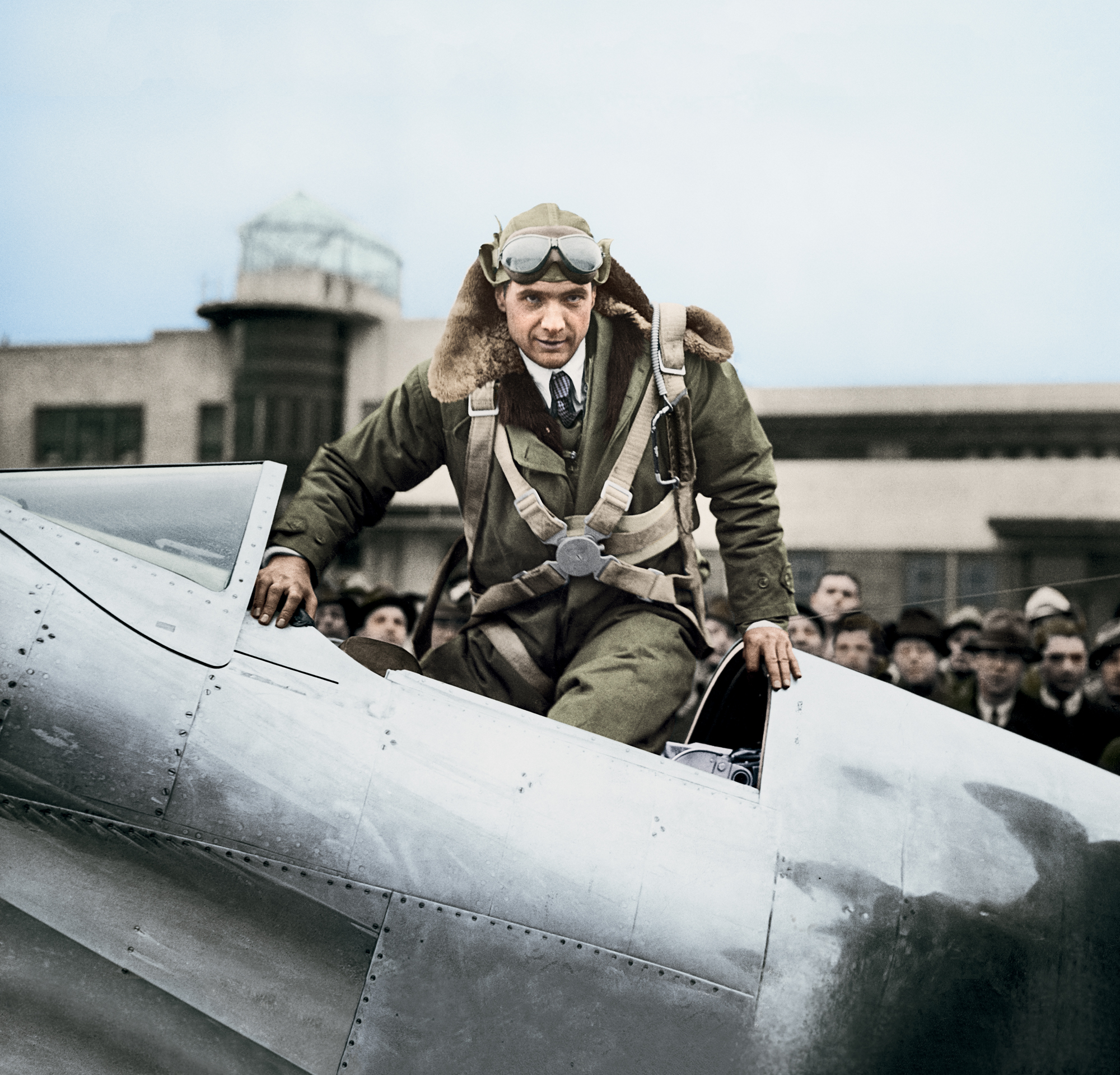 HowardHughes.jpg HowardHughes