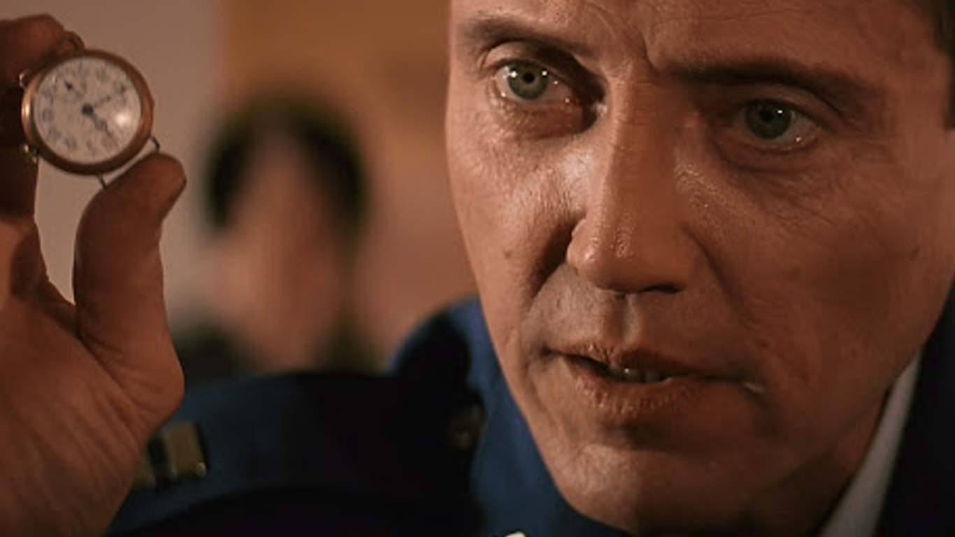 Christopher Walken as Captain Koons in Pulp Fiction (1994) / A Band Apart, Jersey Films, Miramax