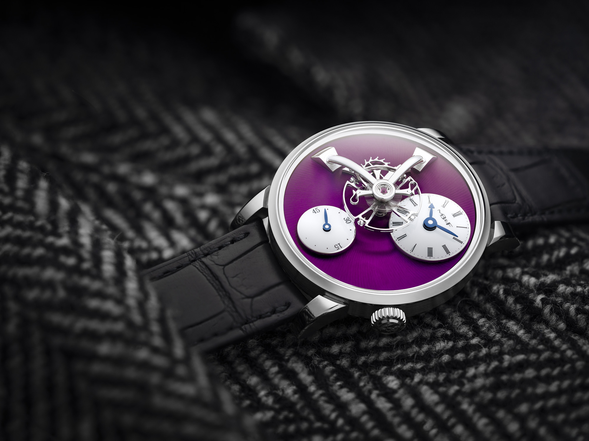 MBandF_LM101_2021_WG_Lifestyle_HRES.jpg