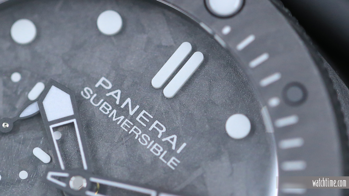 Panerai_Submersible_Carbotech_Index_2019.jpg