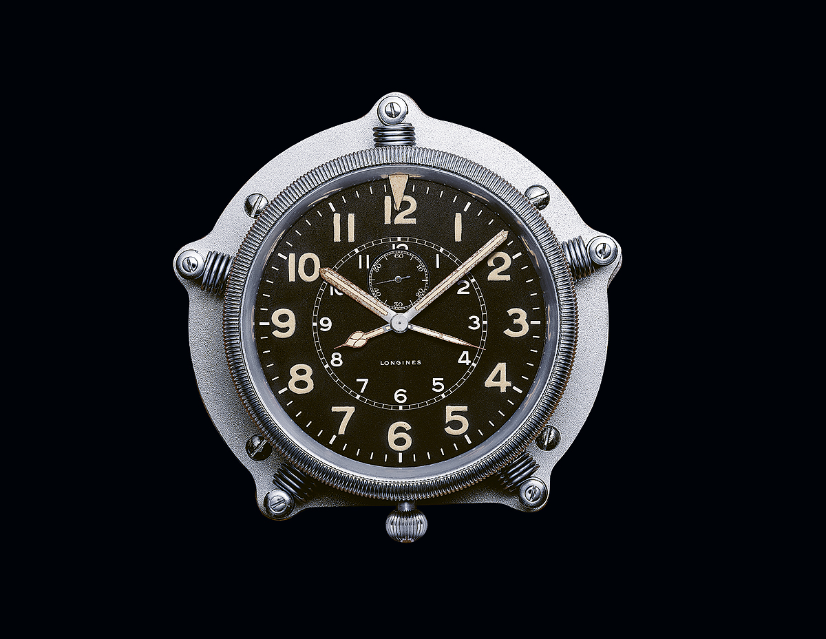 Longines_1939_clock.jpeg
