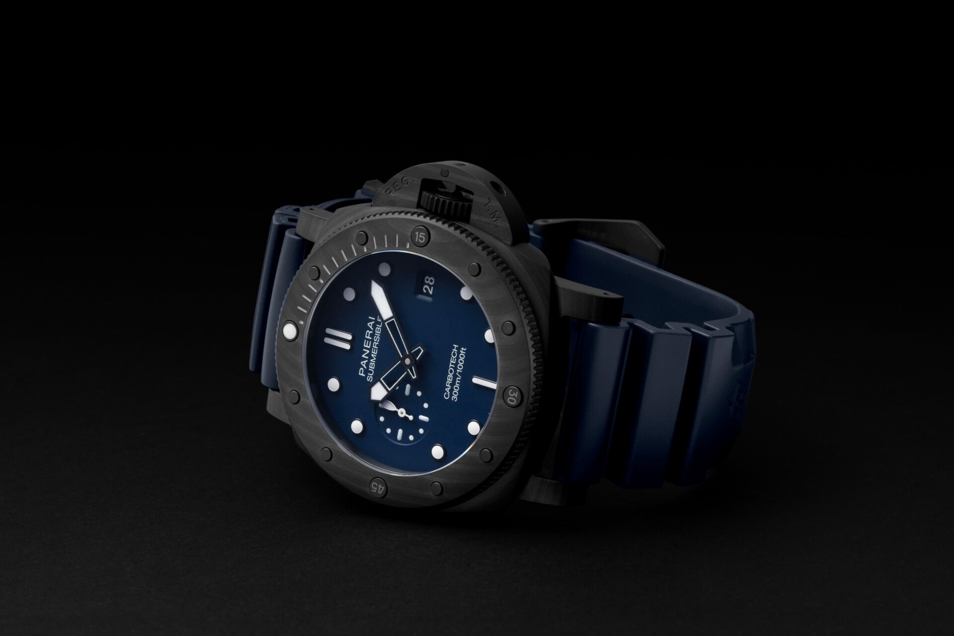 Panerai Submersible QuarantaQuattro Carbotech™ Blu Abisso PAM01232