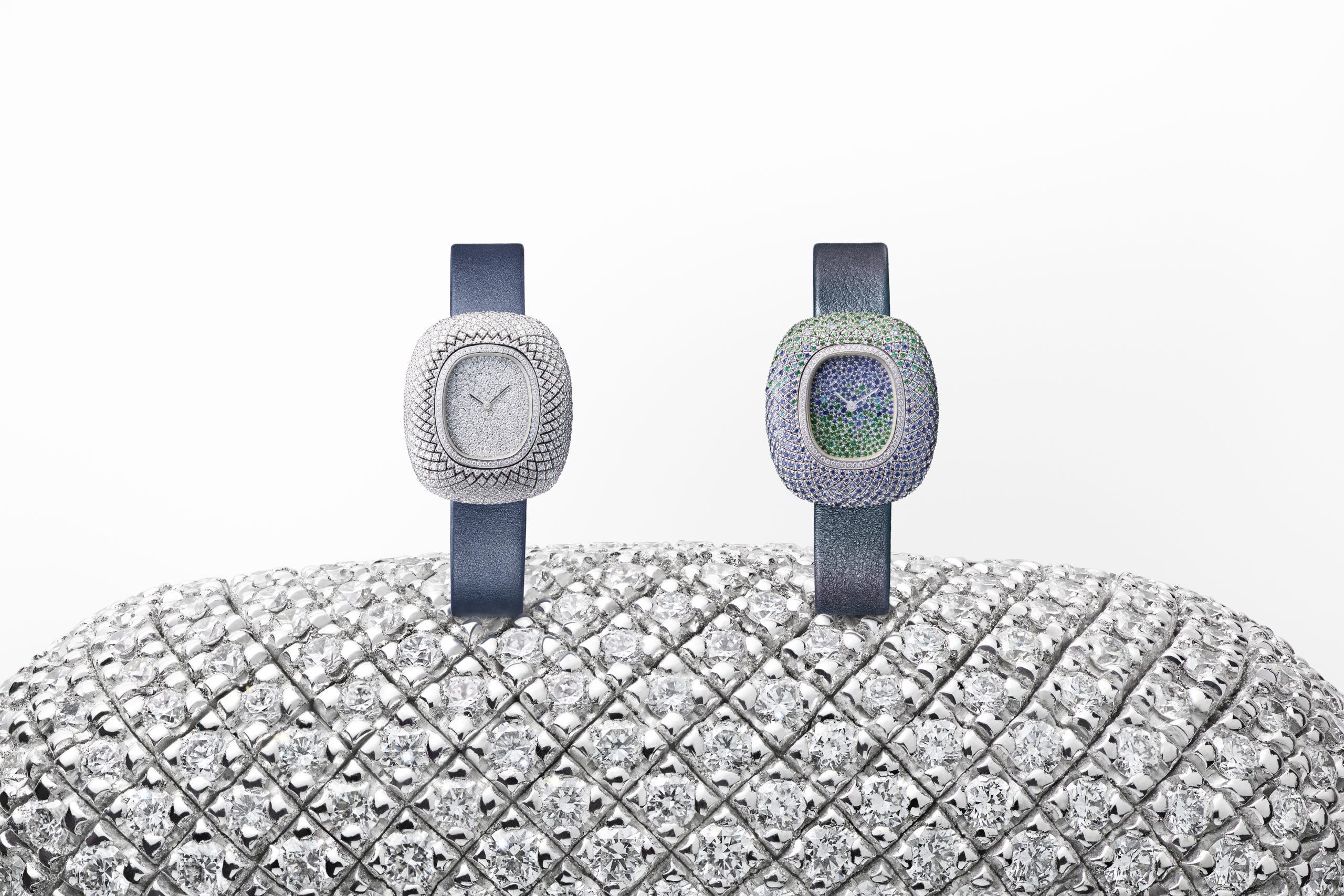 Coussin de Cartier models in White Gold