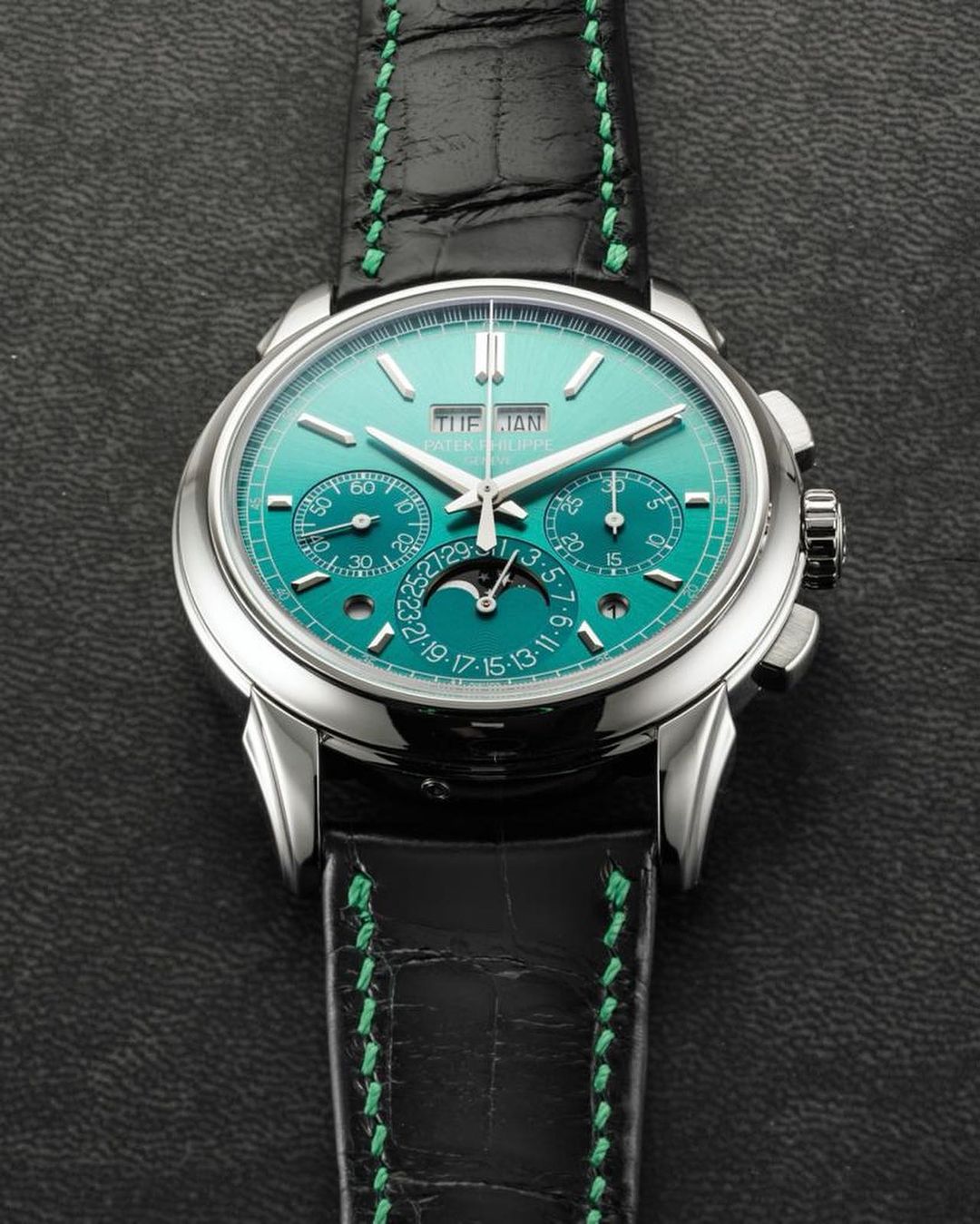 Patek Philippe Perpetual Calendar Chronograph 5270T-010.jpg