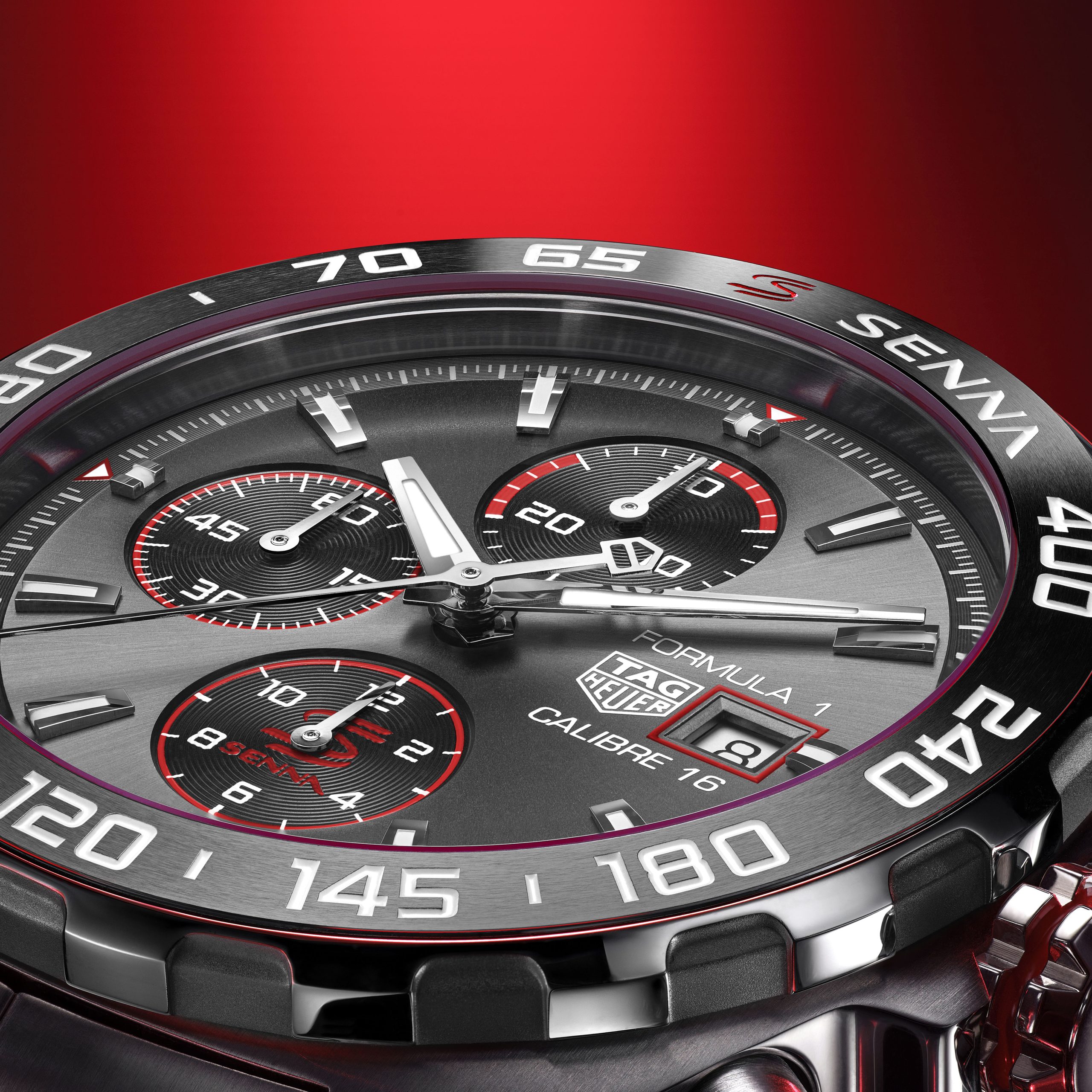 TAG Heuer Formula 1 Senna Special Edition (3).jpg