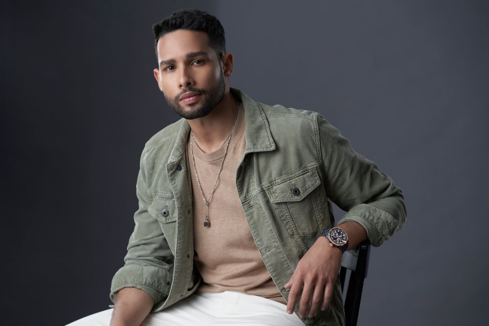 Siddhant Chatuervedi in Ulysse Nardin's Diver 44 mm (2).jpg