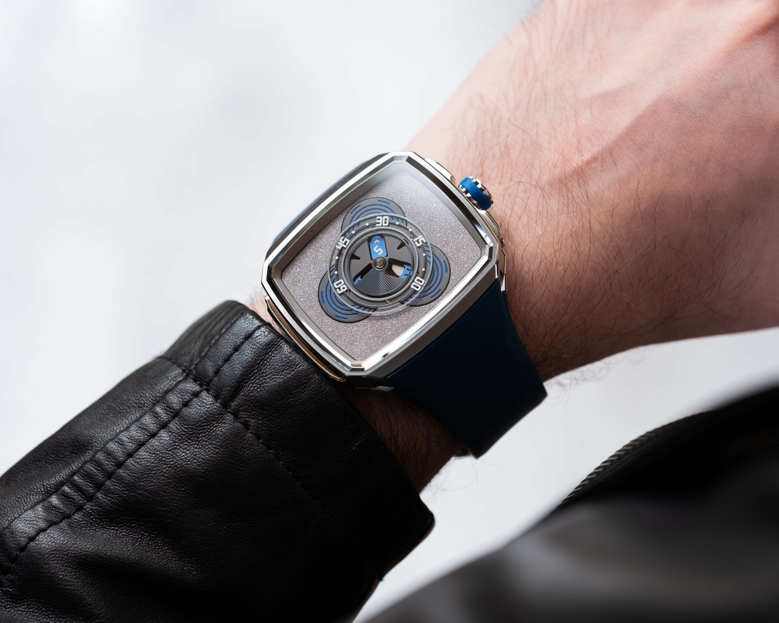 Hautlence Vagabonde Series 4