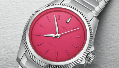 Loved the Oris Kermit? Now The Muppets collaboration expands with a ProPilot X Miss Piggy Edition