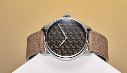The new Fil d’Or Louis Erard X Wire Art is a limited edition of 99 pieces