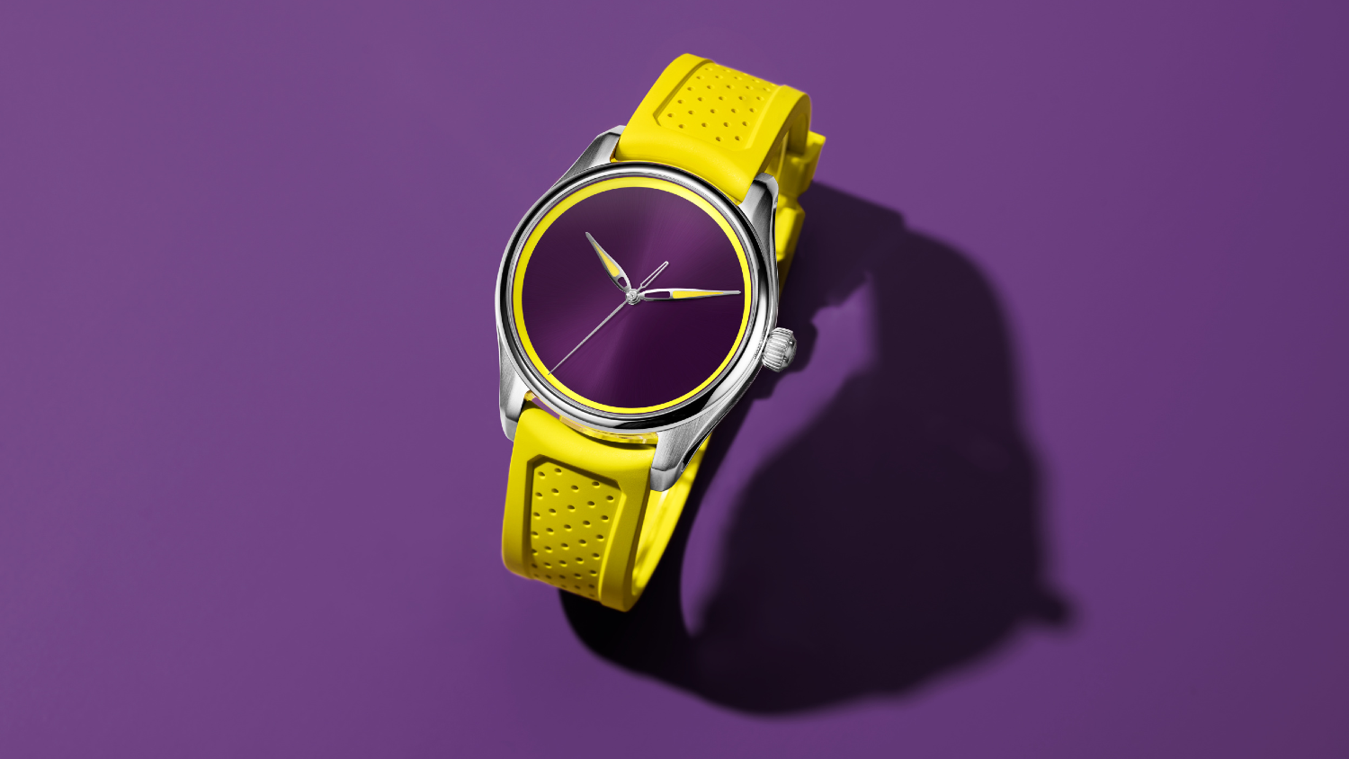 H. Moser & Cie. brightens up summer with Pioneer Centre Seconds Sun Berry