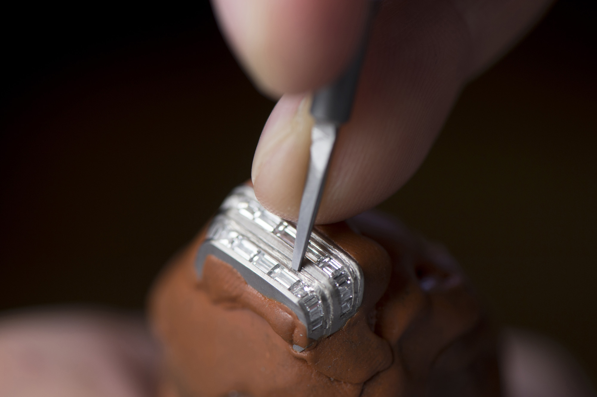 A signature technique used by the Maison is invisible or mystery setting, in which the stones are juxtaposed without the tiniest gap that might lessen the beauty of the craftsmanship.