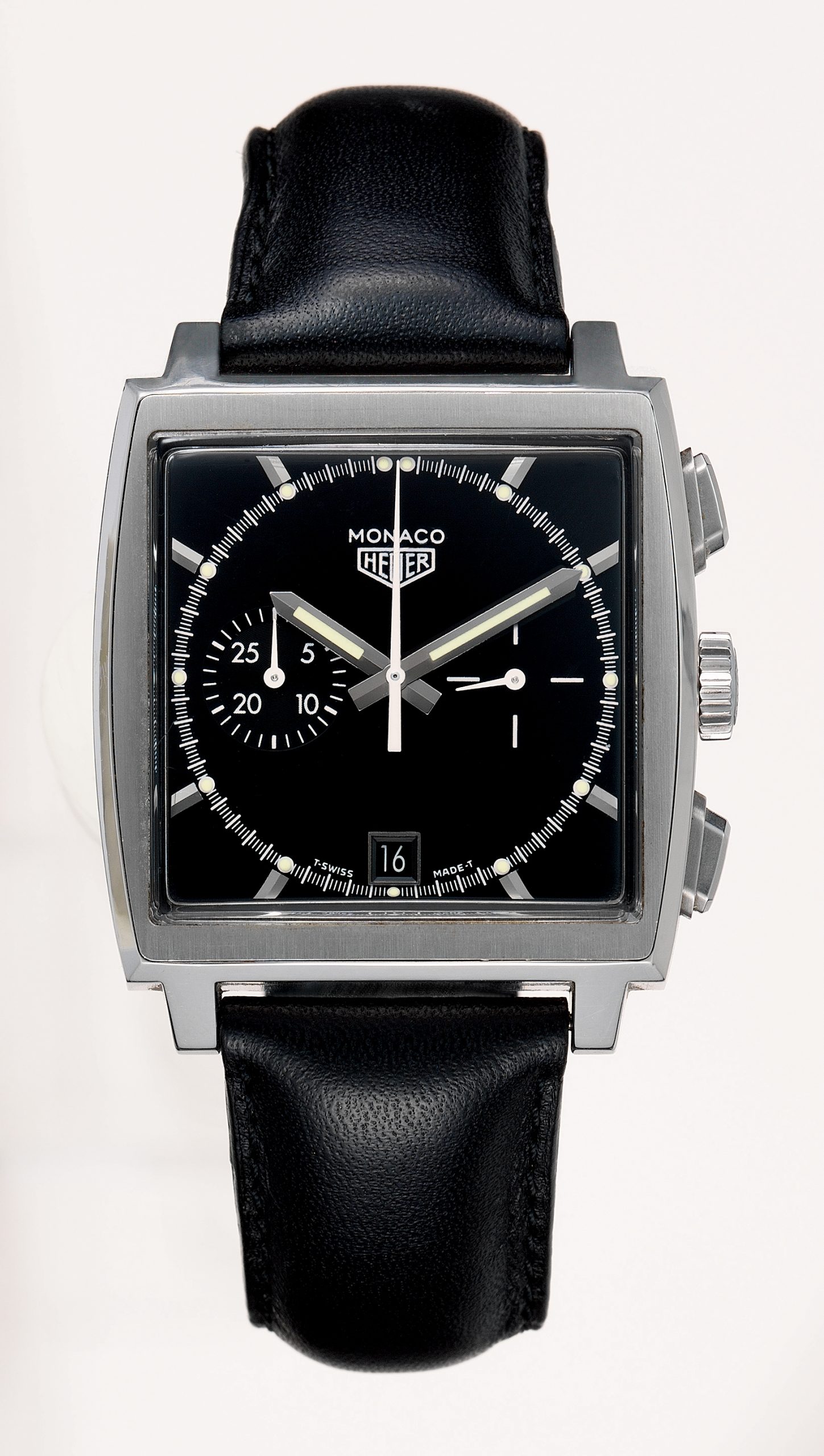 Heuer became TAG Heuer between 1995 – 98 and the Monaco was relaunched, inspired by the 1969 original. 
