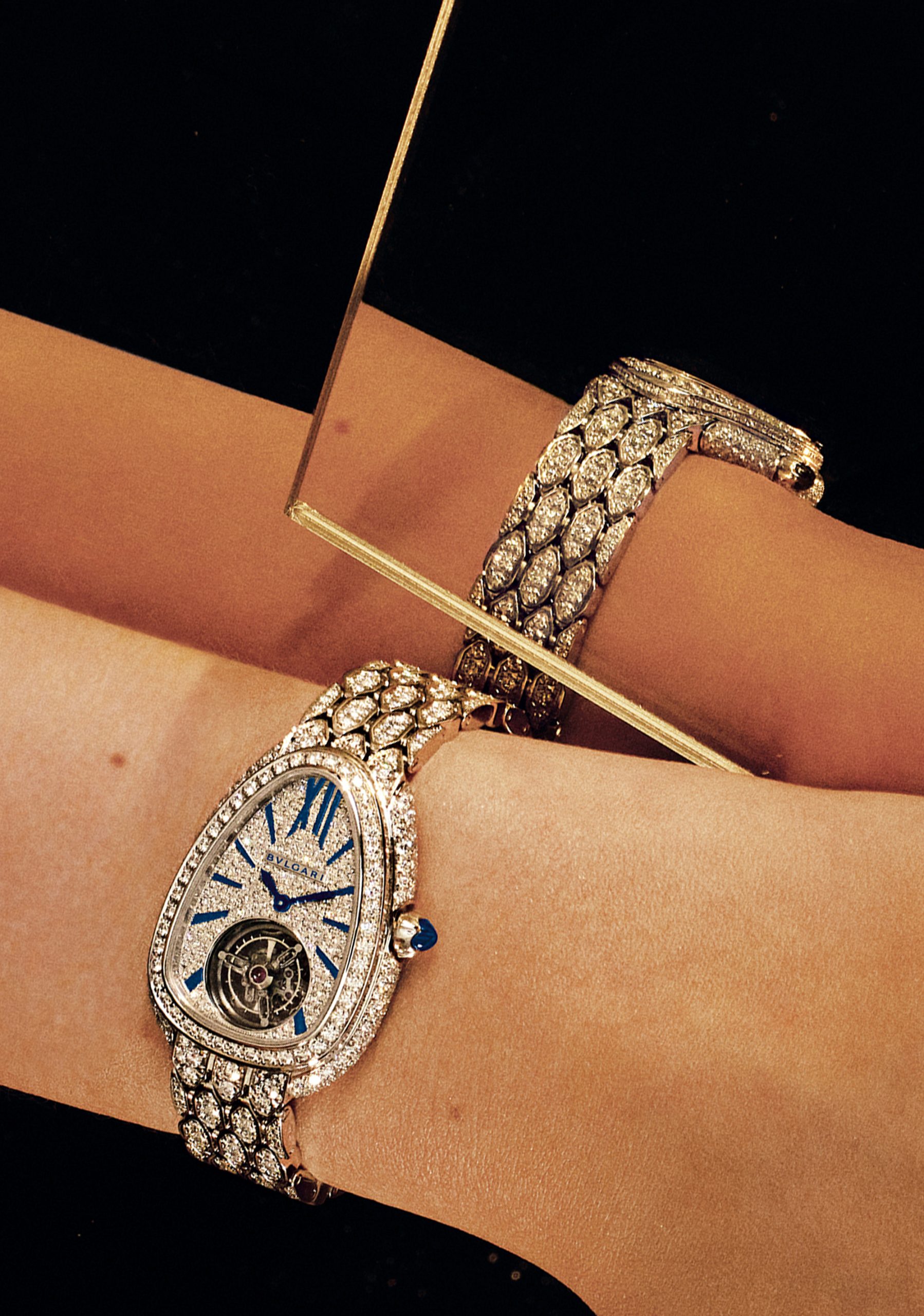 The Serpenti Seduttori Tourbillon is the smallest women's tourbillon in the market. 