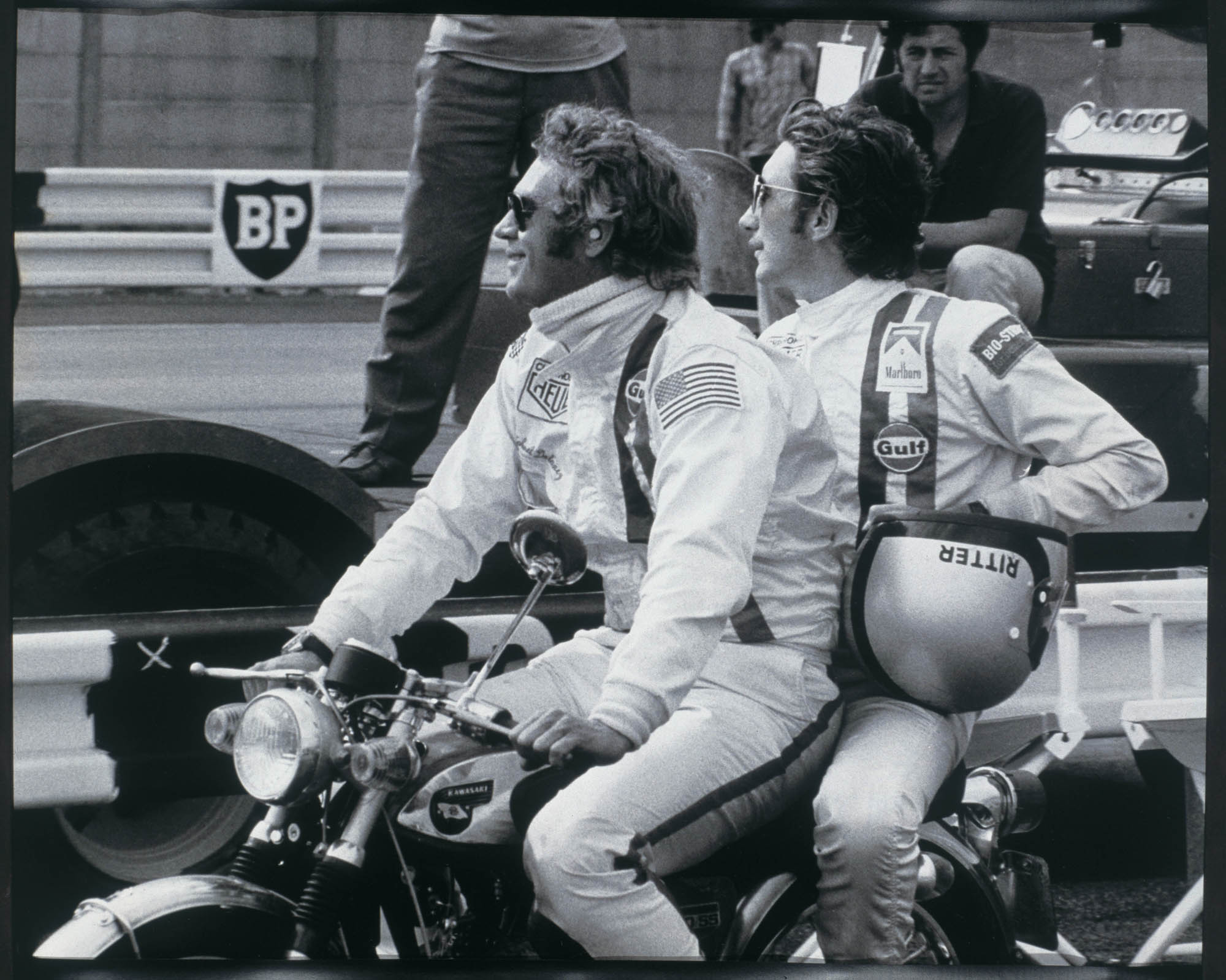 TAG Heuer launches the Paradoxical Superstar book, highlighting the lifetime of the Monaco with archive excerpts, never-seen-before pictures and sketches of the designs and movements. 