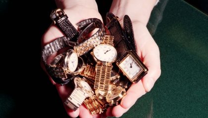 The Rise of Counterfeit Luxury Watches on the Internet