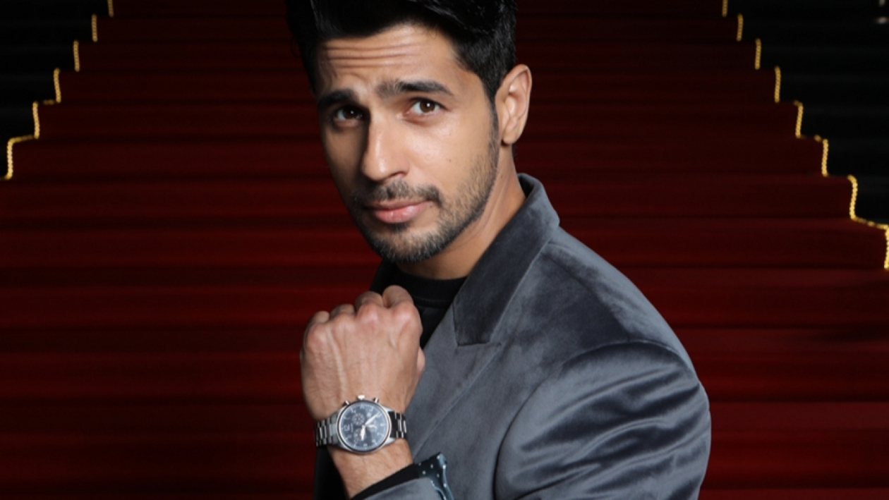 TIMEX®’s New Digital Campaign with Sidharth Malhotra