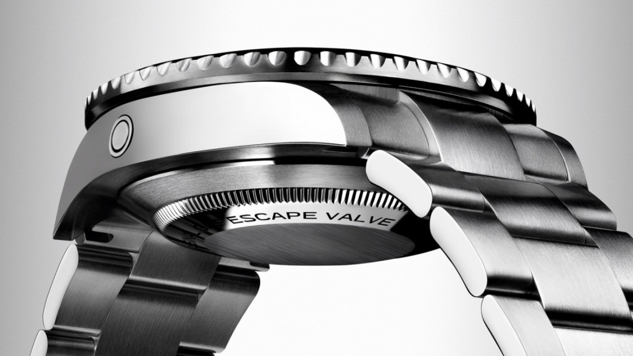 Everything you need to know about the Rolex Oyster Case