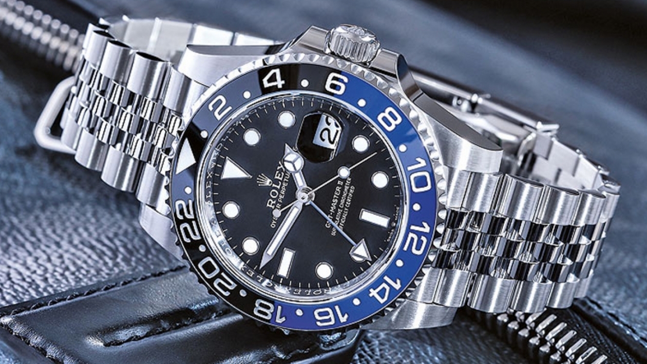 Batman on Tour: Testing the Rolex GMT-Master II
