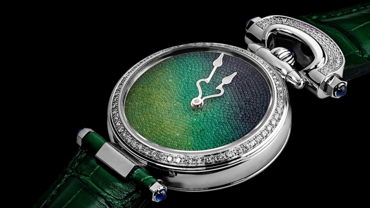 BOVET 1822 Pours Some Sugar on Miss Audrey