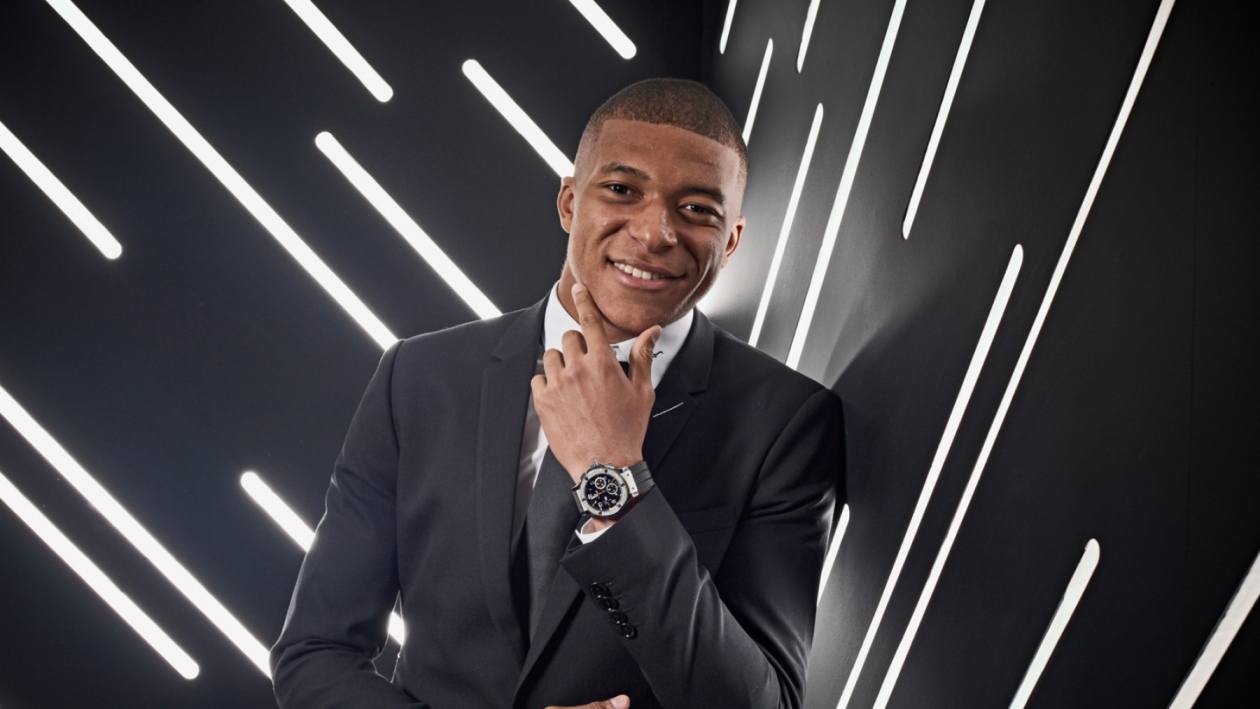 Hublot Unites Two Legends