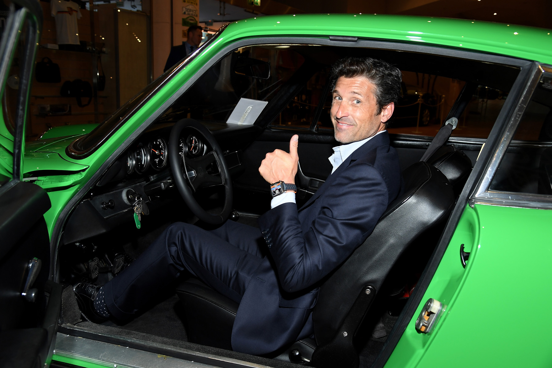 The actor, who’s also a driver and owner of the Dempsey Racing team– who are due to participate in the 24 Hours of Le Mans this weekend – travelled to the Var track in Le Luc in a viper green Porsche 911 RS from the private car collection of HSH Prince Albert II of Monaco, for whom TAG Heuer has been appointed Official Watchmaker.