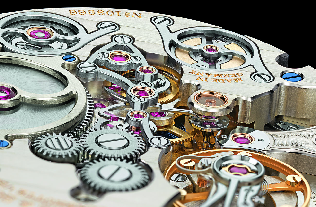 With the manual-wind Caliber L043.5, this particular timepiece which shows the hour and minutes digitally in two windows, was upgraded to become a minute repeater. The repeater chimes the time in decimal fashion, ringing out 10-minute intervals rather than quarter hours, as most minute repeaters do.