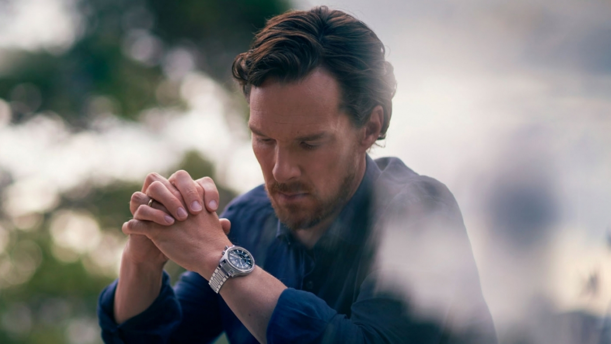 Benedict Cumberbatch & the Jaeger-LeCoultre Polaris Mariner Memovox