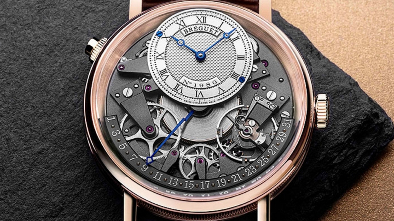 Top 5 Off Centre Watches