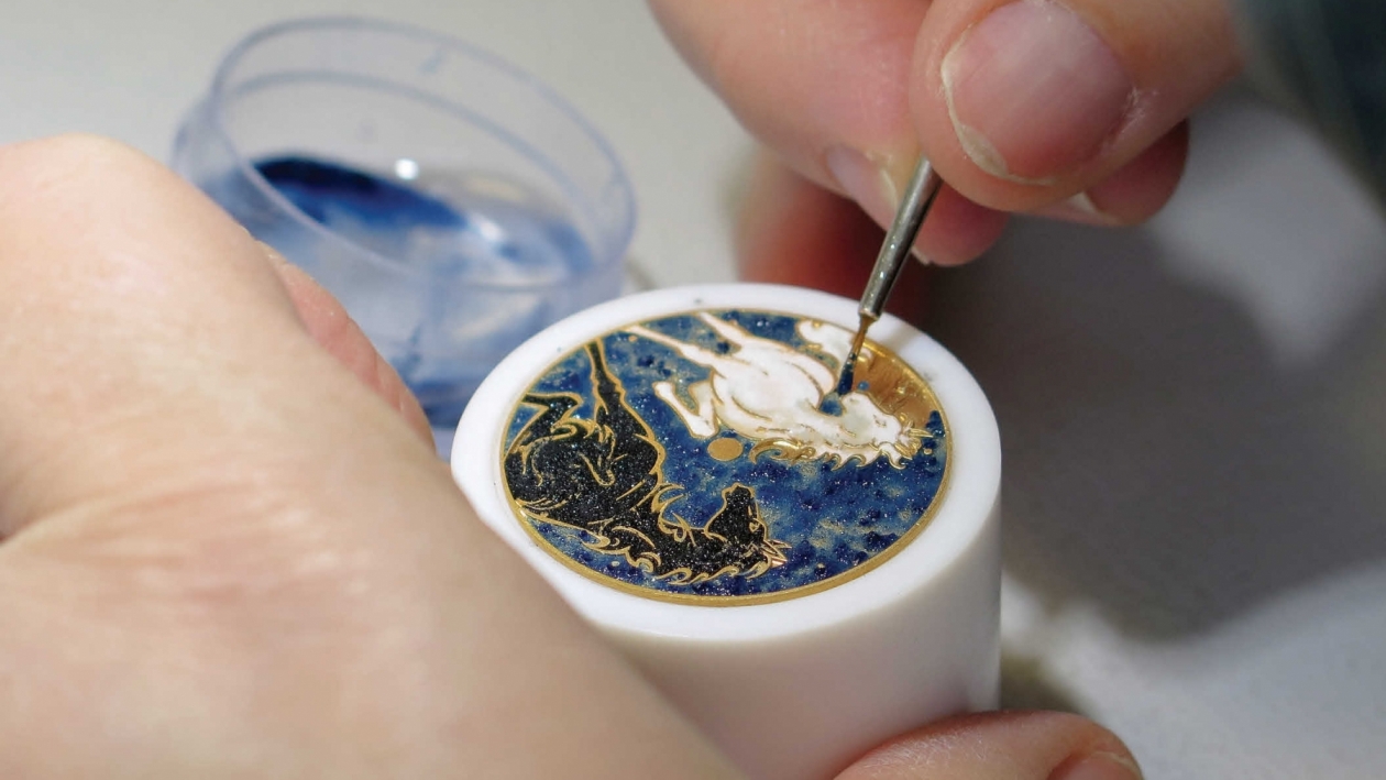 Glaze and Glory: Enamelling at Donze Cadrans