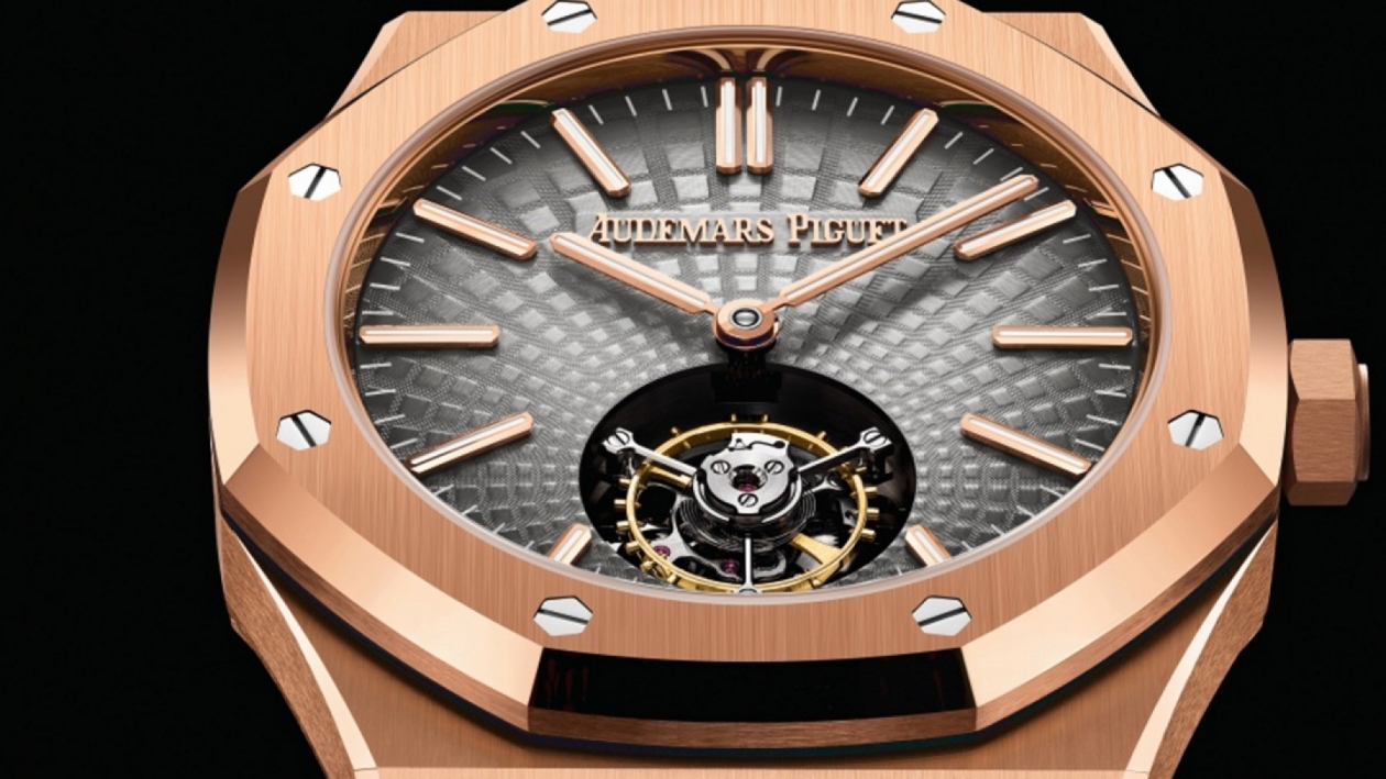 Audemars Piguet’s First Ever Royal Oak Selfwinding Flying Tourbillon