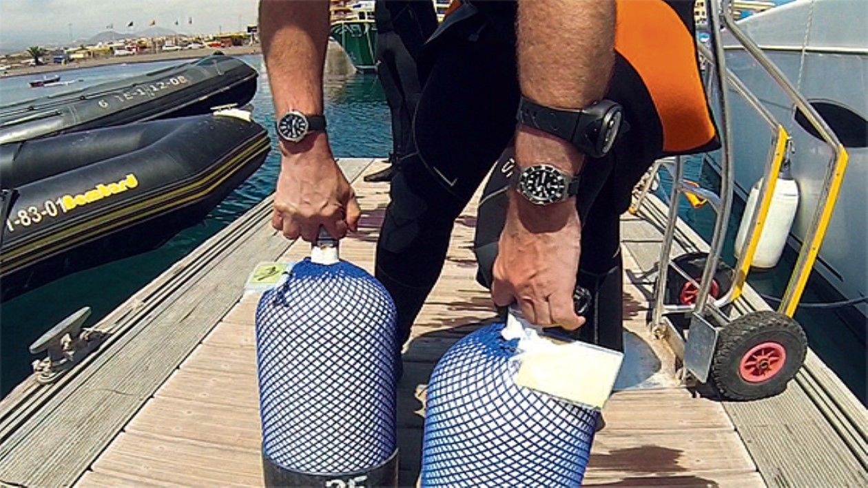 Diving Duo: The IWC Aquatimer and Tudor Pelagosest