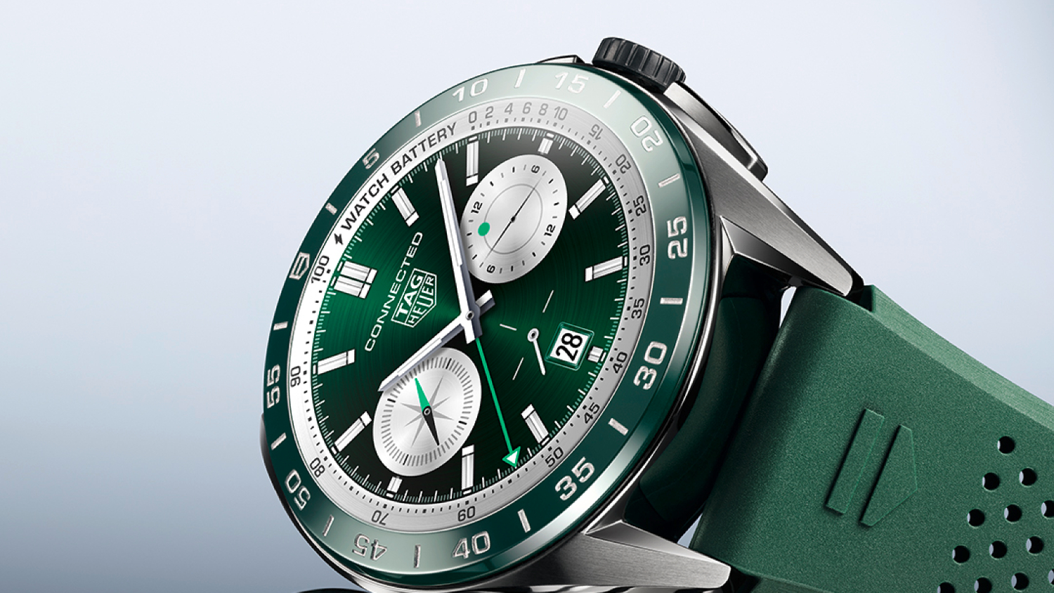 Explore 7 trendy smartwatches to stay fit this season