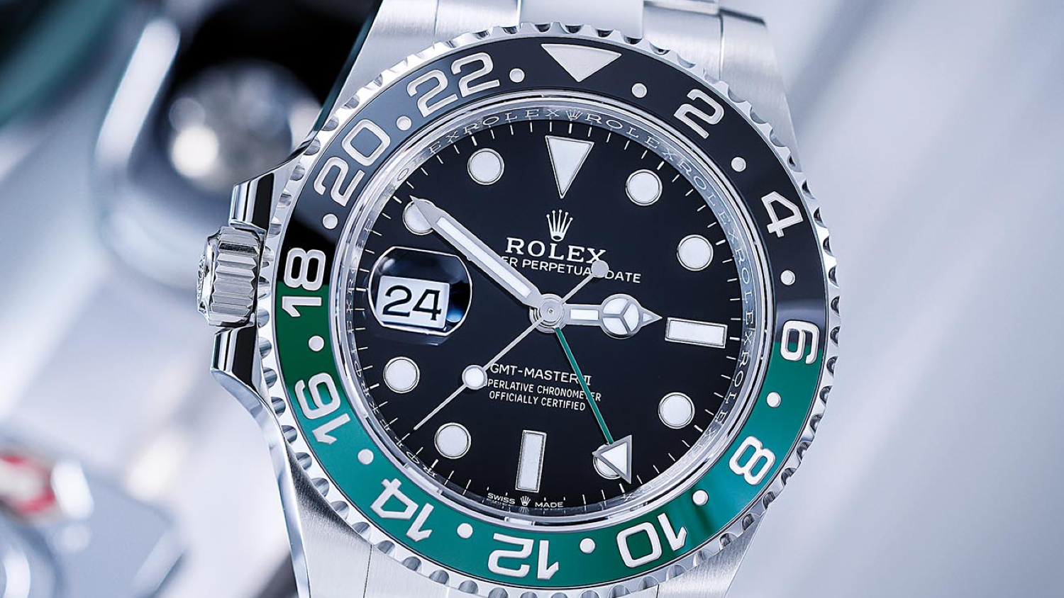 Hands on with the destro Rolex GMT-Master II