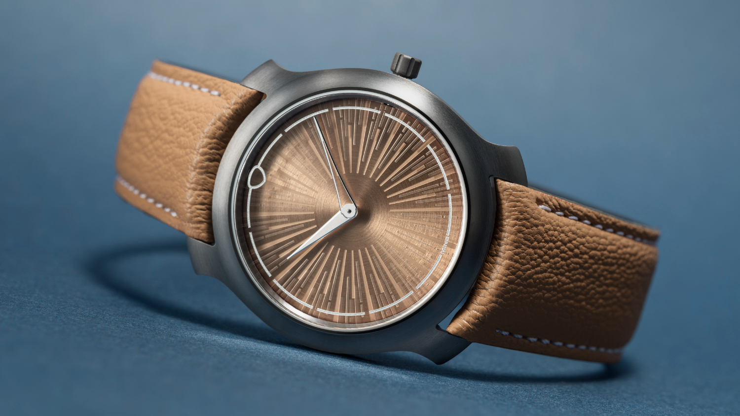 Ming introduces its extra flat watch, called Project 21