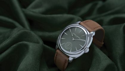 Watches and Wonders 2023: Laurent Ferrier launches two new versions of the Micro-Rotor model